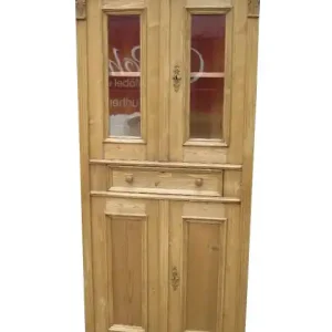 Kracherpreis Jugendstil Eckvitrine aus Weichholz
