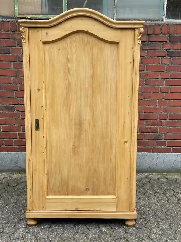 Neue Ware Gründerzeit 1-Türiger Schrank aus Weichholz