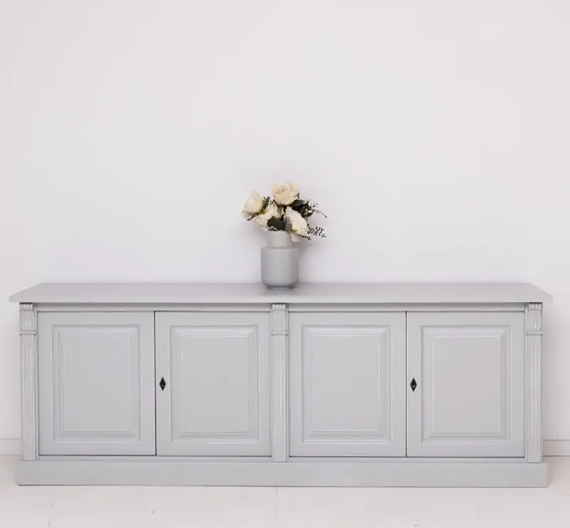 Sonderaktion Anrichte im Landhaus Stil mit 4 Türen - Sideboard Massivholz