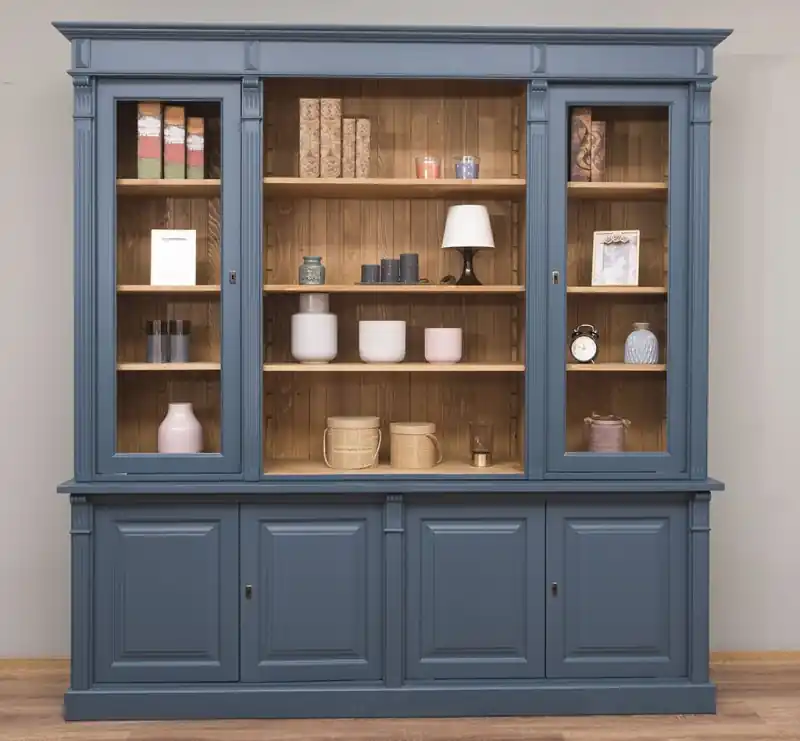 Direktkauf Bücherschrank im Landhaus Stil mit Glastüren
