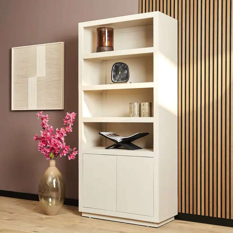 Online Kaufen Bücherregal Aachen aus Mangoholz – 4 Fächer & 2 Türen, Sand-Finish