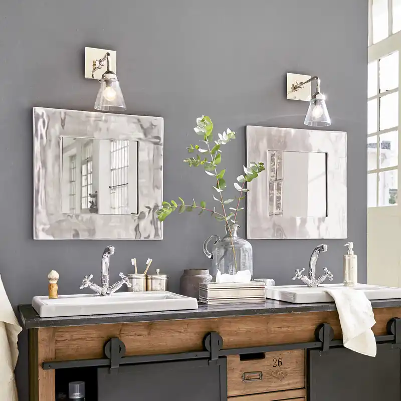 Neu Spiegel Silver Bow