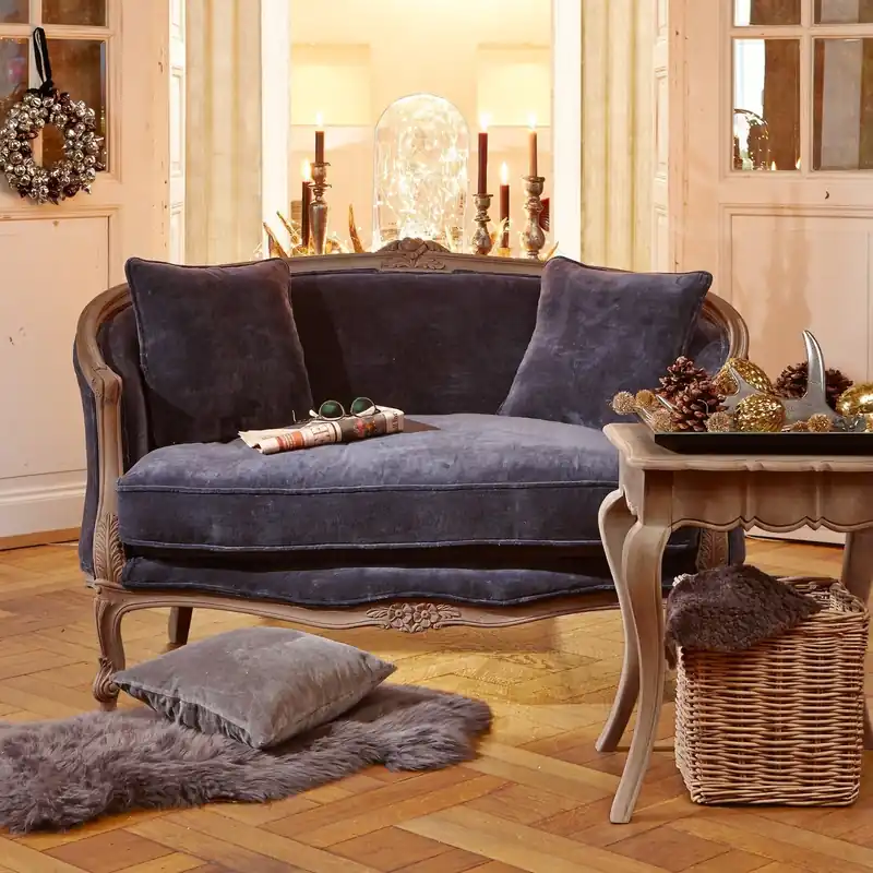 Sofa Darvault Neue Ware