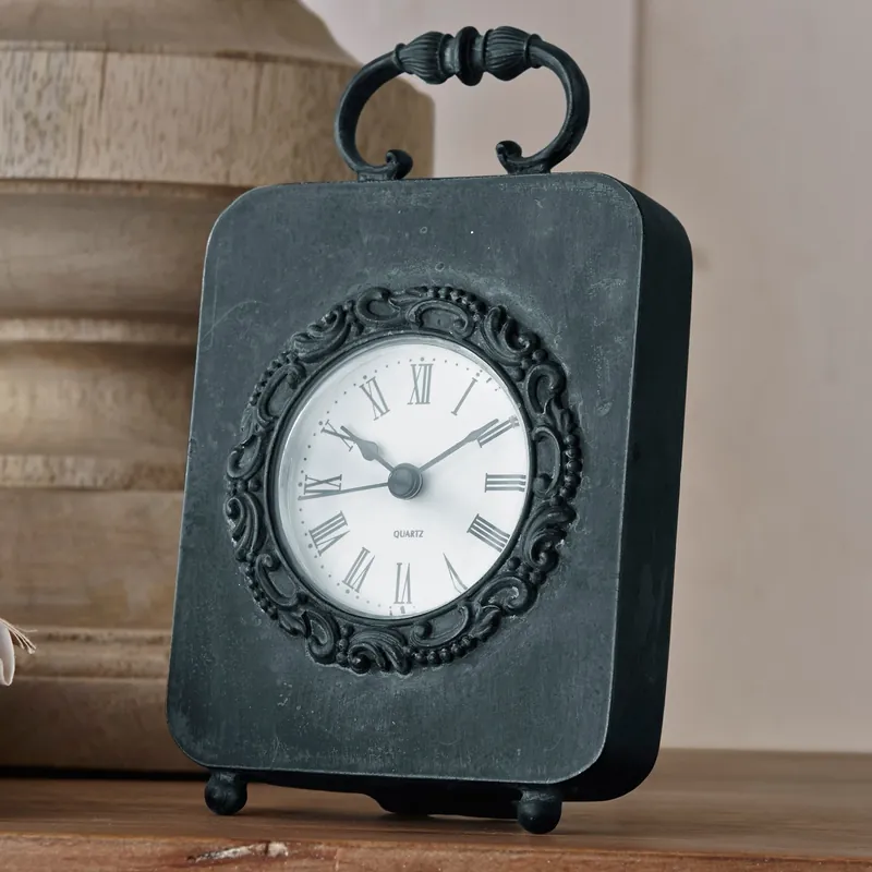 Uhr Loucé Saisonangebot