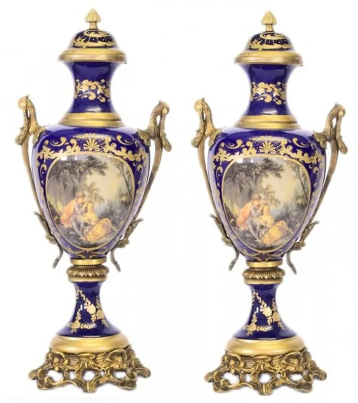 Top-Preis Casa Padrino Barock Porzellan Pokal Set Hellblau / Gold B26 H63 cm (2 Stück) - Grand Decor - Hotel Dekoration