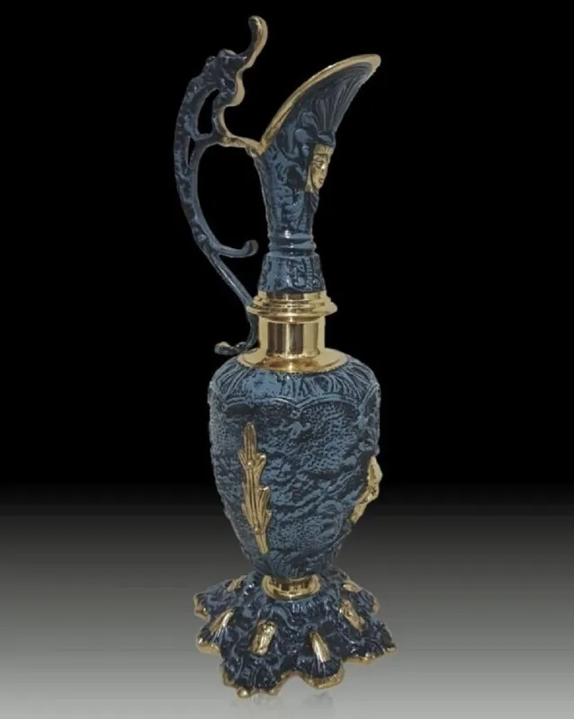 Letzte Chance Casa Padrino Luxus Barock Vase in Weinkrug Form Blau / Gold H. 45 cm - Barock Deko Accessoires