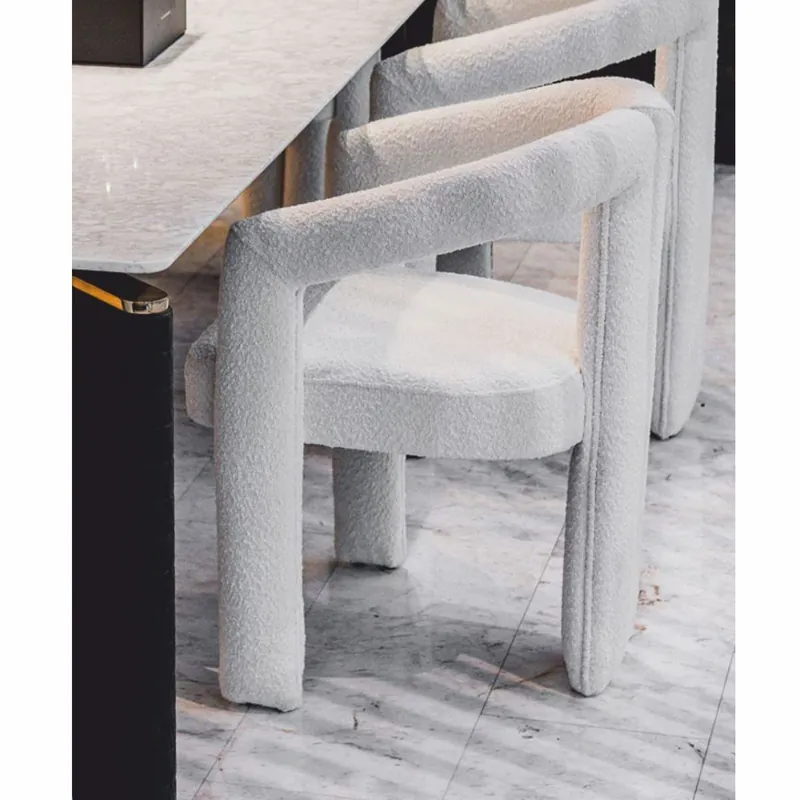Casa Padrino Luxus Esszimmer Stuhl mit Armlehnen Weiß 60 x 65 x H. 80 cm Abverkauf