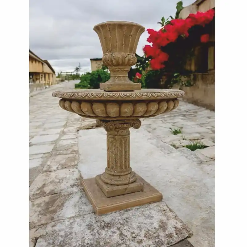 Casa Padrino Barock Springbrunnen mit Blumentopf Antik Beige H. 153 cm - Prunkvoller Gartenbrunnen Must-Have