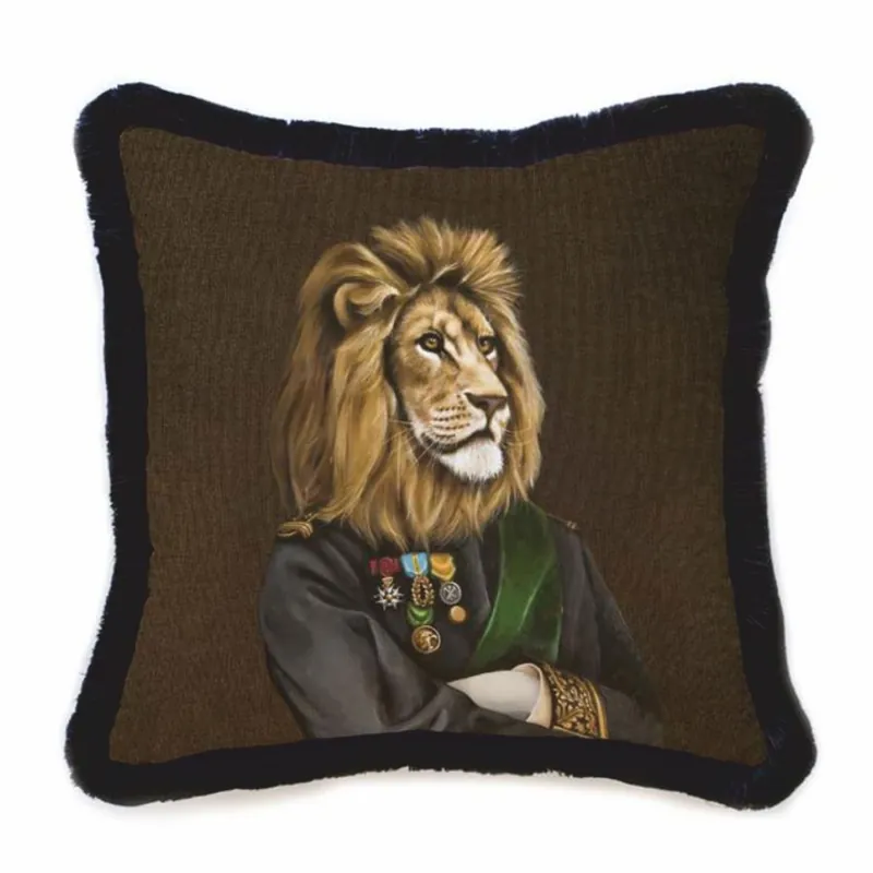 Bestseller Casa Padrino Luxus Deko Samt Kissen Offizier Löwe Braun / Schwarz 45 x 45 cm