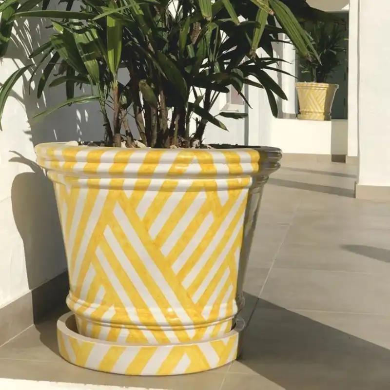 Preisreduziert Casa Padrino Luxus Keramik Blumentopf Weiß / Gelb Ø 79 x H. 63 cm - Garten Deko