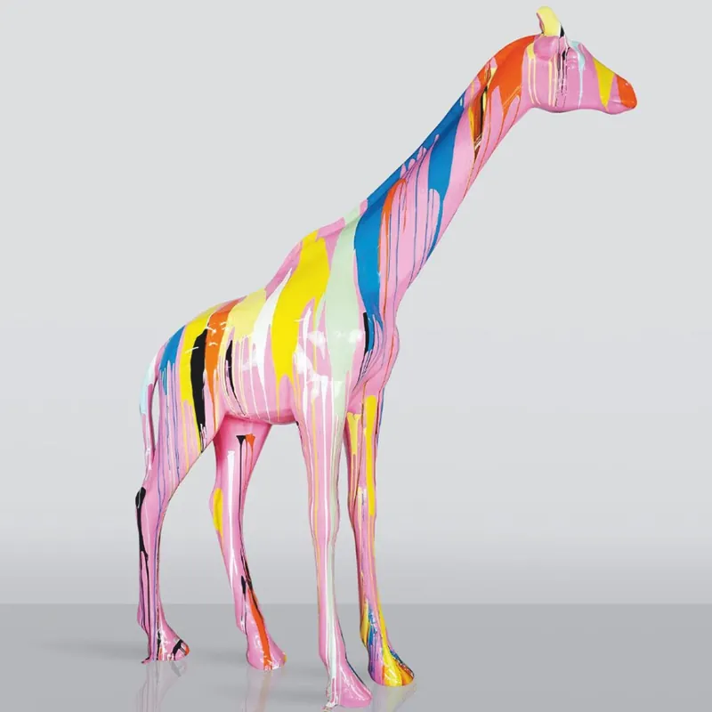 Casa Padrino XXL Deko Skulptur Giraffe Rosa / Bunt H. 320 cm - Riesige Garten Deko Figur Ausverkauf