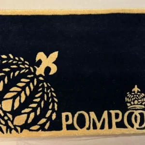 Pompöös by Casa Padrino Fußmatte Krone von Harald Glööckler Schwarz / Gold 80 cm Echt