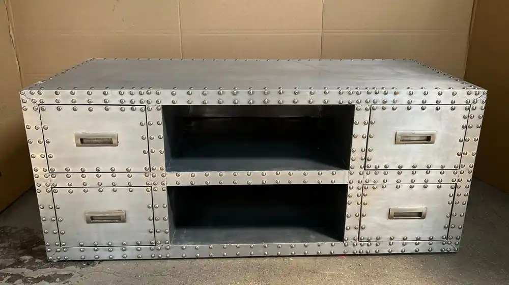Casa Padrino Aluminium Flugzeug Flieger TV Schrank Silber 120 cm - Aluminium Möbel Preisreduziert