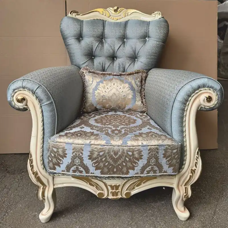 Casa Padrino Barock Wohnzimmer Sessel Hellblau / Creme / Gold - Barock Möbel Top-Seller