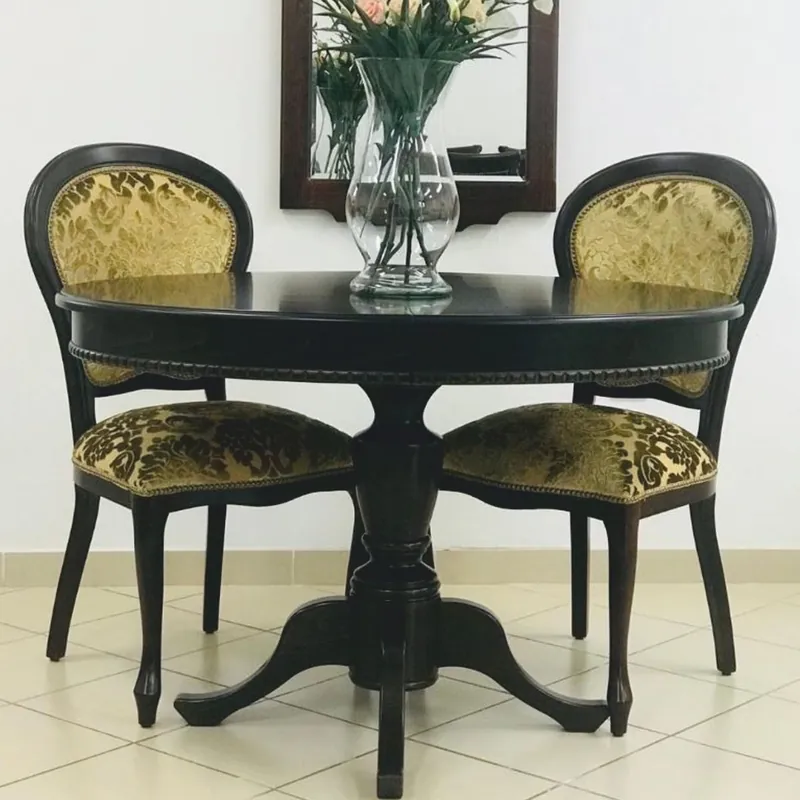Casa Padrino Luxus Barock Esszimmer Set Schwarz / Gold - 1 ausziehbarer Esstisch & 4 Stühle Finale Aktion
