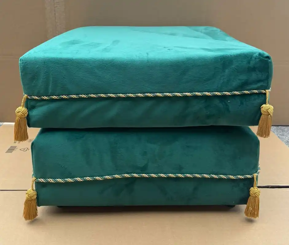 Casa Padrino Luxus Samt Hocker Türkis / Gold 57 x 57 x H. 42 cm - Luxus Möbel Neue Ware