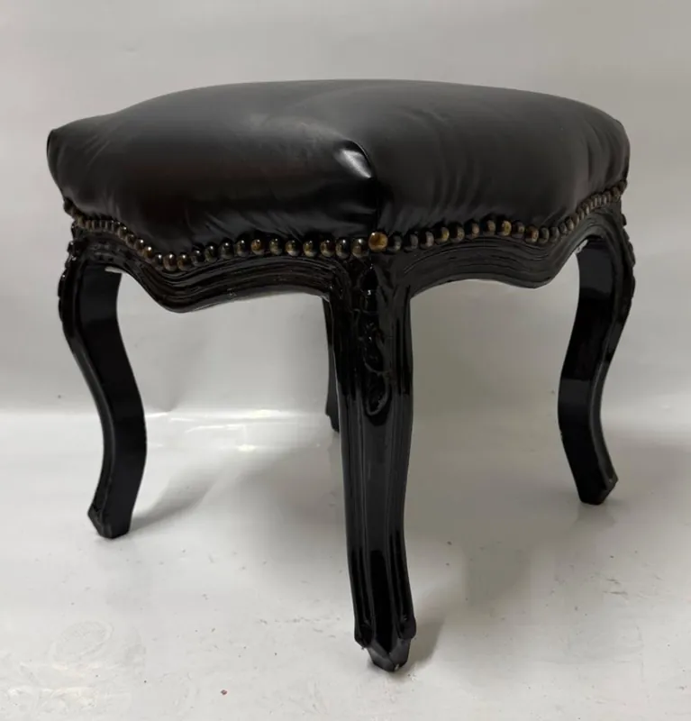 Top-Angebot Casa Padrino Barock Kunstleder Fußhocker Schwarz H. 39 cm - Barockstil Hocker