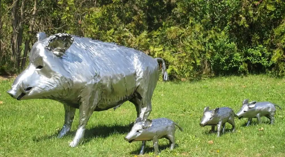 Casa Padrino luxury garden decoration sculptures wild boar with 3 wild boar children silver - Stainless steel garden decoration figures - Weatherproof garden figures Mega-Angebot