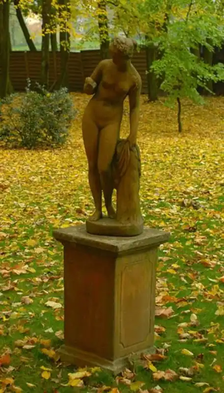 Preis Gesenkt Casa Padrino Art Nouveau sculpture Venus with apple antique style moss gray 27 x H 94 cm antique style - baroque garden decoration - heavy and solid