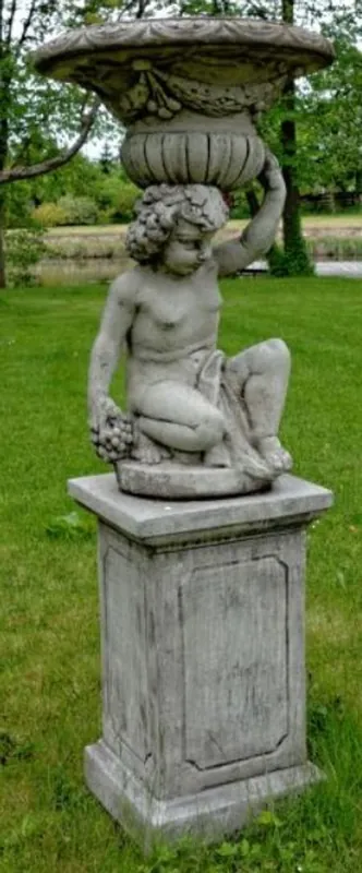 Casa Padrino Art Nouveau garden decoration sculpture with flower pot and base gray Ø 60 x H. 159 cm - Magnificent garden & terrace decoration accessories Bestseller