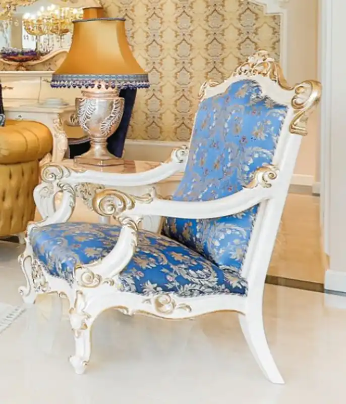 Nur Heute Casa Padrino luxury baroque armchair blue / white / gold 80 x 70 x H. 125 cm - Magnificent solid wood living room armchair with elegant pattern - Baroque living room furniture