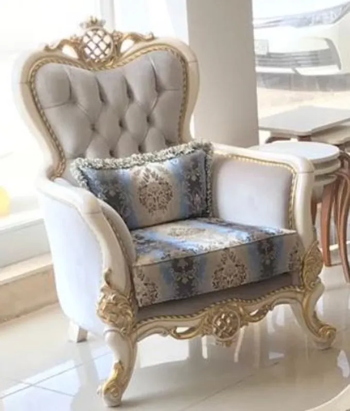 Letzte Chance Casa Padrino luxury baroque armchair gray / blue / white / gold 93 x 73 x H. 120 cm - Magnificent solid wood living room armchair with elegant pattern and decorative pillow - Baroque furniture