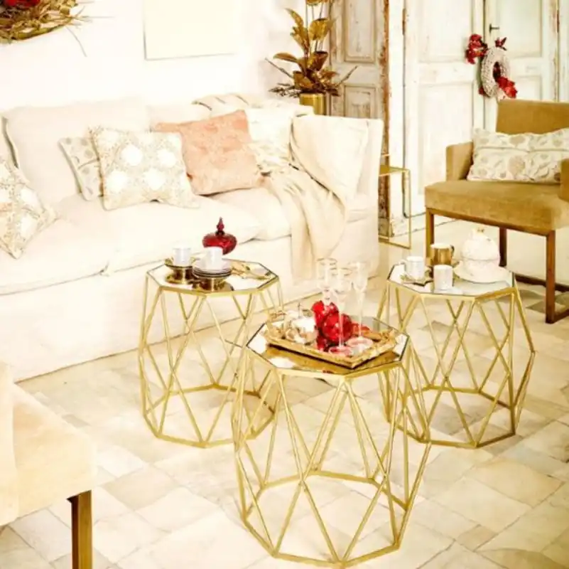 Aktuell Casa Padrino luxury side table set gold - 3 metal tables with glass top - Living room furniture - Luxury Collection