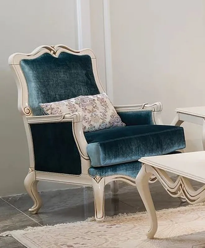 Markenprodukt Casa Padrino luxury baroque armchair blue / white 76 x 67 x H. 103 cm - Living room armchair with decorative pillow - Living room furniture in baroque style
