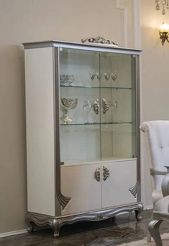 Casa Padrino luxury baroque display cabinet white / silver 111 x 49 x H. 193 cm - Noble solid wood display cabinet with 4 doors - Baroque Furniture Expressversand
