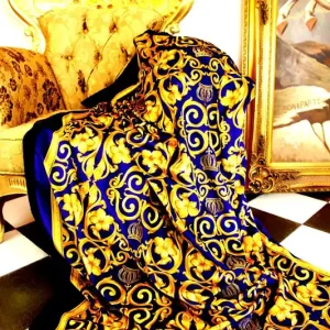 Zertifiziert Luxury blanket Pompöös by Casa Padrino baroque royal blue / gold by Harald Glööckler with rhinestones