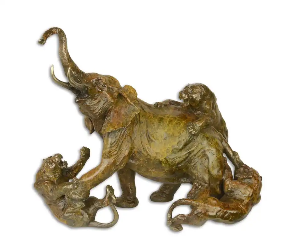 Eléphant en bronze de luxe Casa Padrino attaqué par un lion 21 x 37,8 x H. 34,1 cm - Sculpture en bronze - Figurine Déco - Accessoires décoratifs Letzte Chance