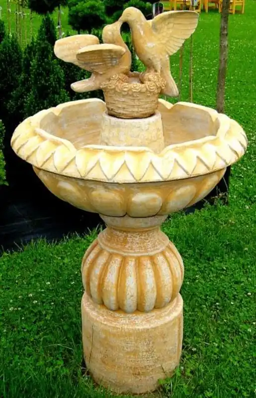 Casa Padrino fontaine de jardin Art Nouveau avec pigeons décoratifs beige Ø 73 x H. 125 cm - Fontaine de jardin élégante - Fontaine Art Déco Baroque & Art Nouveau Nur Für Kurze Zeit