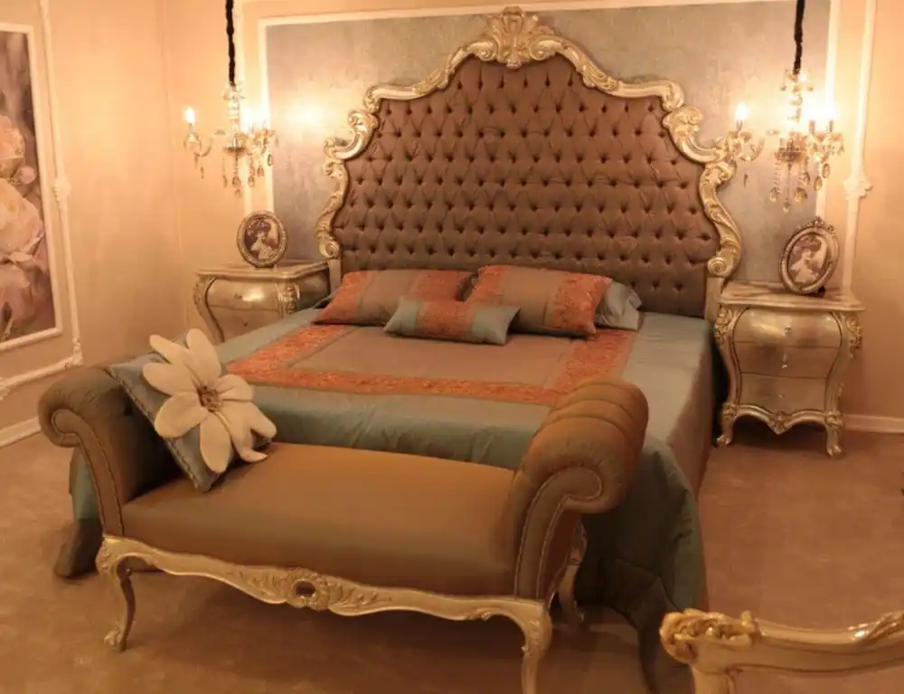 Meistverkauft Casa Padrino ensemble de chambre baroque de luxe marron / argent / or - 1 Lit Double avec Tête de Lit & 2 Tables de Chevet & 1 Banc - Mobilier de chambre baroque - Noble & Magnifique