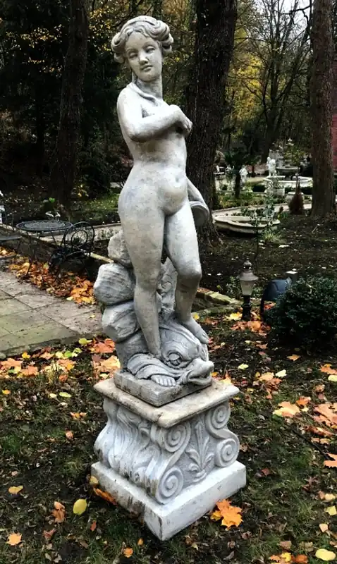Geprüft Sculpture massive massive de style anik / statue fille avec dauphin avec socle gris antique par Casa Padrino - sculpture de jardin baroque figure en pierre - très lourde -