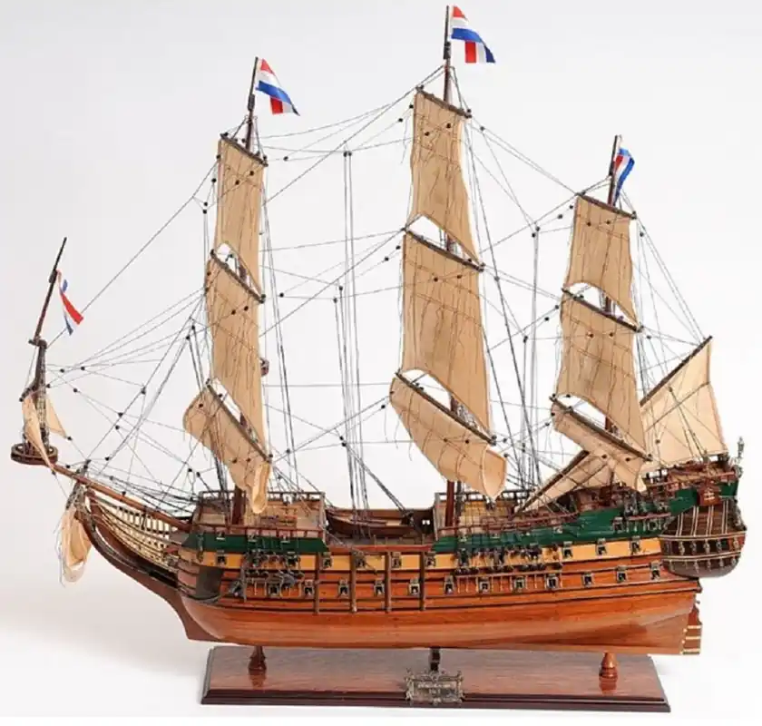 Bestseller Casa Padrino vaisseau amiral de luxe Friesland avec support en bois massif marron / naturel / vert 94 x 27,9 x H. 88,9 cm - Bateau à Voile Navire Bateau en Bois Décoratif Fait Main