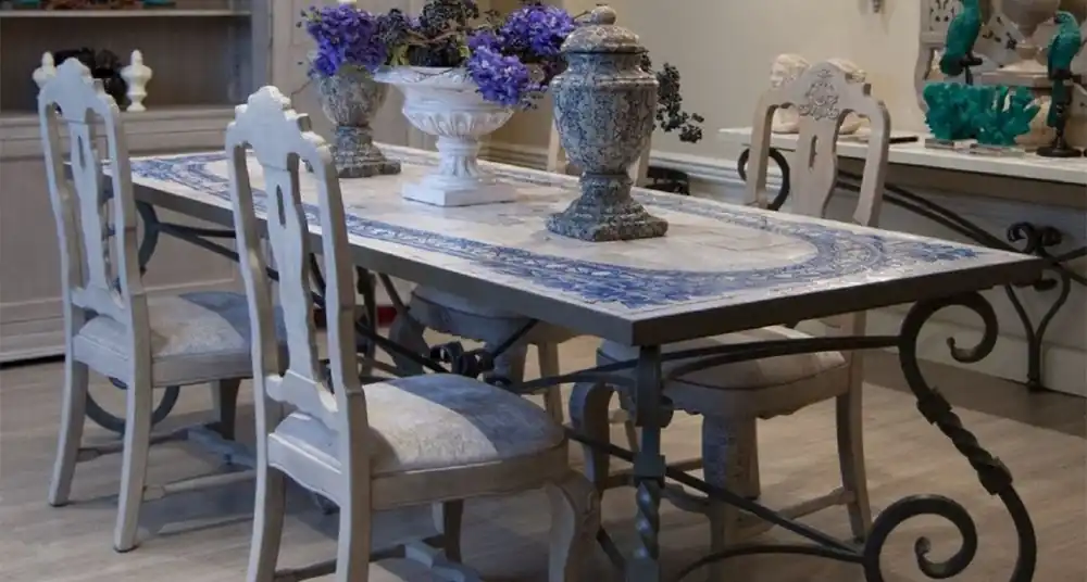 Billig Casa Padrino table à manger baroque de luxe - Table de cuisine en fer forgé avec plateau en mosaïque en pierre naturelle - Table de Jardin - Table de Terrasse - Meubles de Salon de Jardin de Patio