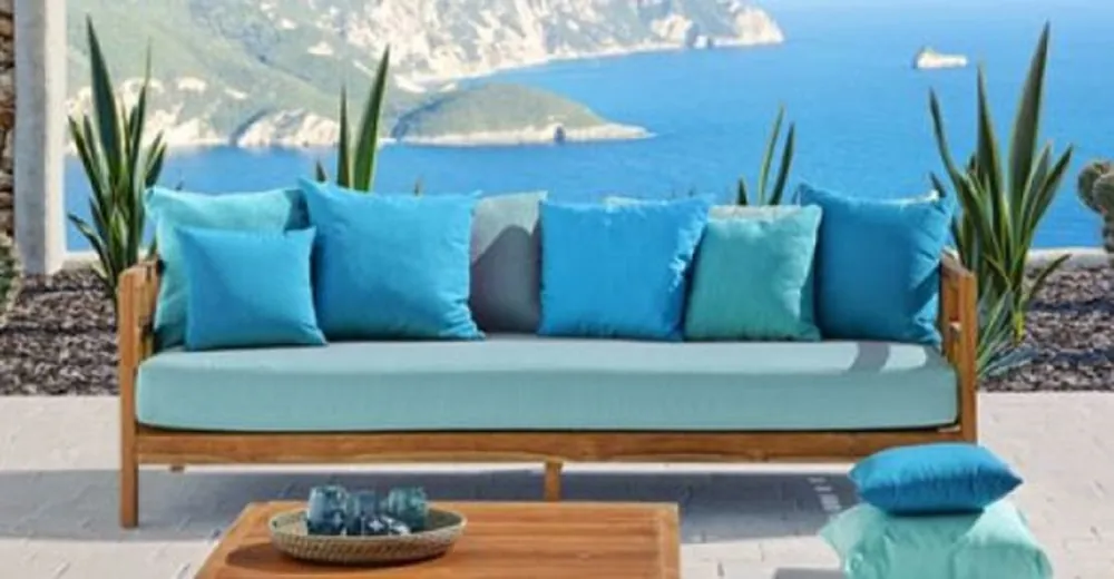 Markenware Casa Padrino canapé de jardin de luxe en bois massif marron / bleu clair 220 x 94 x H. 65 cm - Canapé en teck résistant aux intempéries avec oreillers - Mobilier de Jardin et Patio - Qualité de Luxe