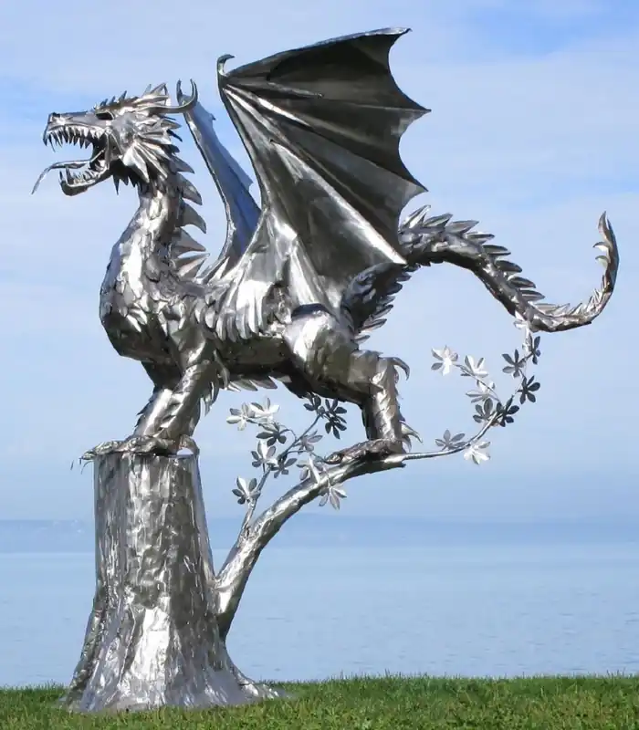 Preis Gesenkt Casa Padrino sculpture de décoration de jardin de luxe dragon argent 290 x 235 x H. 295 cm - Immense figurine de décoration en acier inoxydable - Décoration Figurine de Jardin d'Hôtel