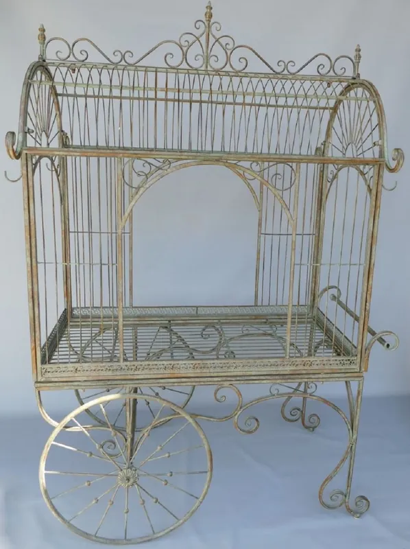 Casa Padrino chariot à fleurs Art Nouveau vert rustique 140 x 95 x H. 210 cm - Chariot à plantes nostalgique - Accessoires de décoration de jardin et terrasse rustique Kracherpreis