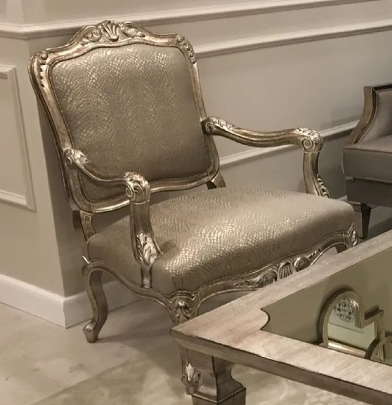 Casa Padrino fauteuil baroque de luxe argent / argent antique - Magnifique fauteuil de salon - Mobilier de salon baroque - Noble & Magnifique Direkt Vom Hersteller