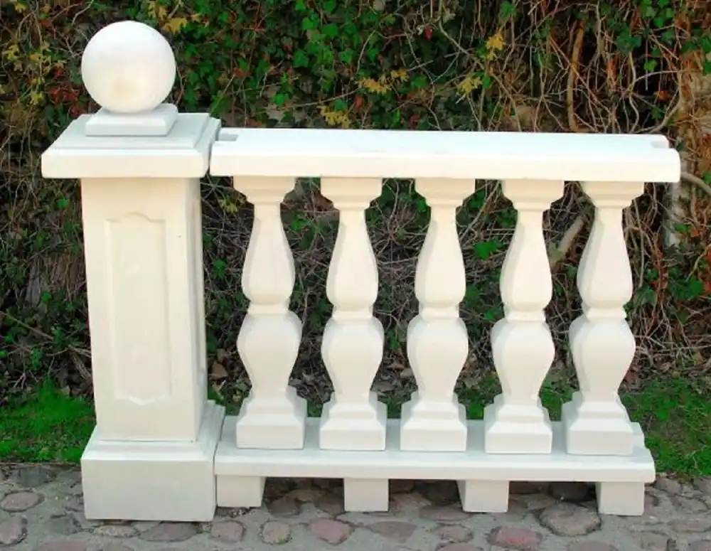 Begrenztes Angebot Casa Padrino balustrade Art Nouveau avec colonne et boule décorative blanc 133 x 33 x H. 110 cm - Balustrade en pierre solide en béton le plus fin - Magnifique décoration de terrasse