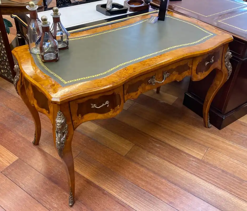 Heißes Angebot Casa Padrino bureau baroque de luxe marron clair / marron foncé / vert - Secrétaire artisanal en bois massif avec 3 tiroirs - Mobilier de bureau baroque noble