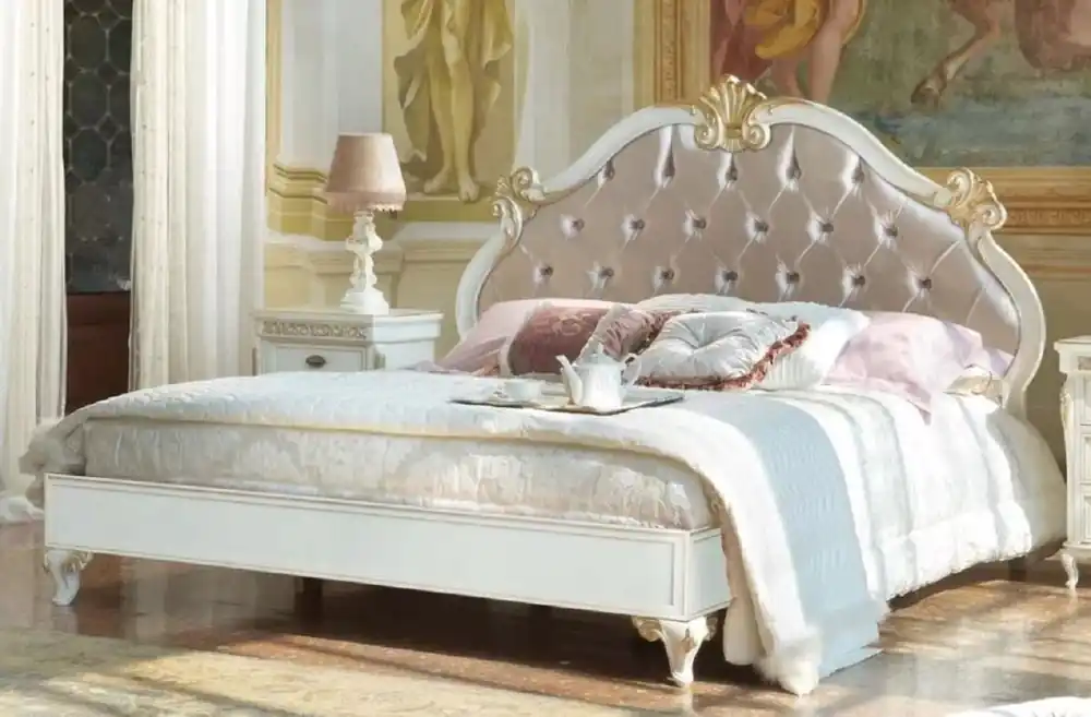 Casa Padrino lit double baroque de luxe rose / blanc / or - Magnifique lit en bois massif - Mobilier de chambre baroque - Qualité de Luxe - Fabriqué en Italie Markenware