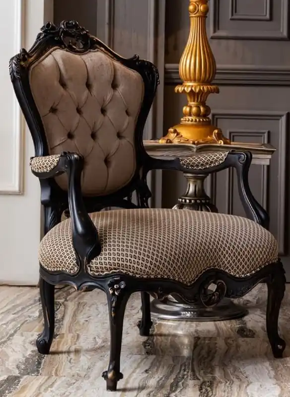 Neu Casa Padrino fauteuil baroque de luxe beige / noir - Magnifique fauteuil de salon - Mobilier de salon baroque