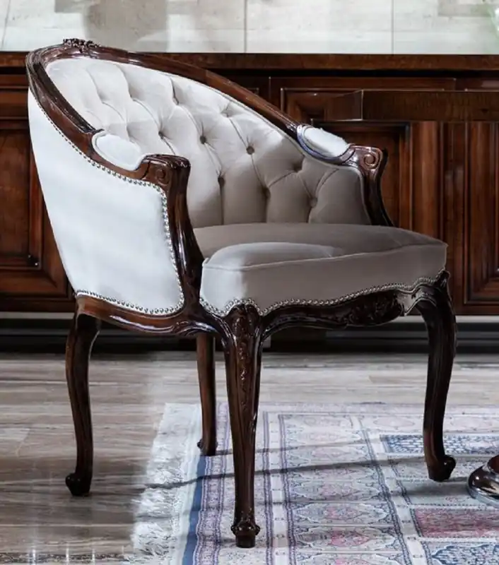 Angebot Casa Padrino chaise de salle à manger baroque de luxe avec accoudoirs blanc / marron foncé - Magnifique chaise baroque - Mobilier de salle à manger baroque