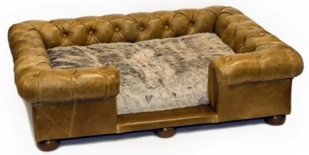 Casa Padrino Lit pour Chien en Cuir Chesterfield de Luxe Marron Vintage / Marron Foncé 134 x 104 x H. 37 cm - Lit pour Chien en Cuir Véritable - Mobilier en Cuir Chesterfield de Luxe pour Animaux Preiswert