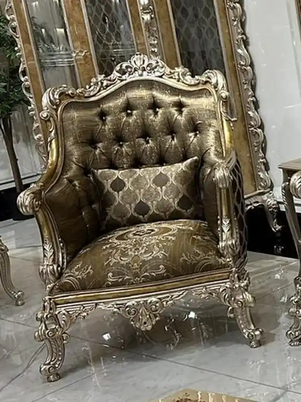 Casa Padrino fauteuil de salon baroque de luxe or / argent - Magnifique fauteuil avec coussin décoratif - Meuble de salon baroque - Noble & Magnifique Angebot