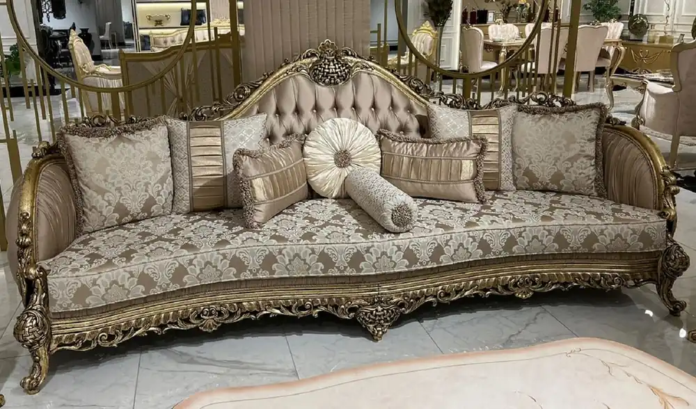 Casa Padrino canapé baroque de luxe marron / blanc / or - Canapé de salon fait main avec motif élégant et oreillers décoratifs - Magnifique meubles de salon de style baroque Meistverkauft