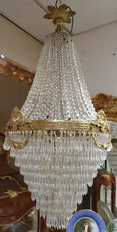 Saisonangebot Casa Padrino lustre baroque de luxe en cristal or - Magnifique lustre de style baroque - Luminaires baroques en cristal - Noble & Magnifique