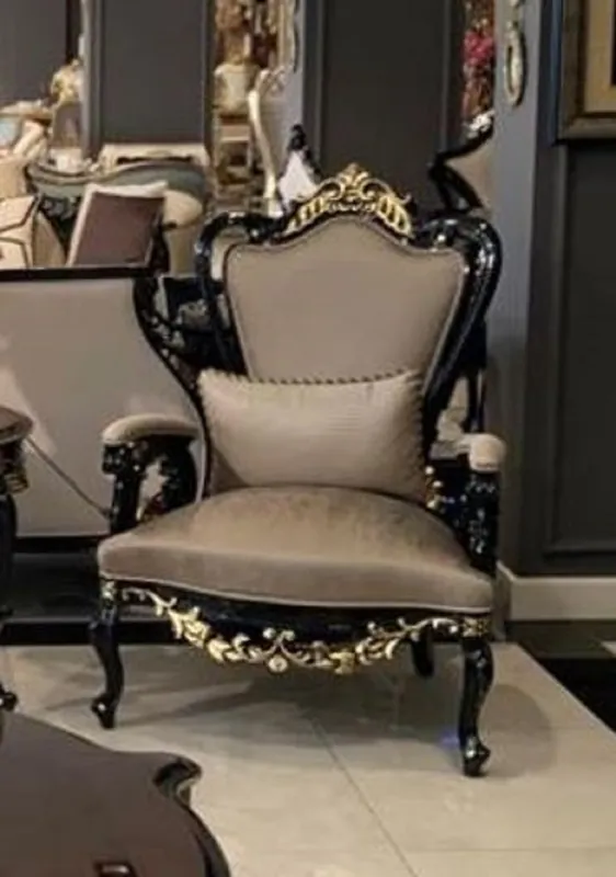 Neue Kollektion Casa Padrino fauteuil de salon baroque de luxe argent / noir / or - Fauteuil de salon fait main avec accoudoirs rembourrés - Mobilier de salon baroque - Noble & Magnifique